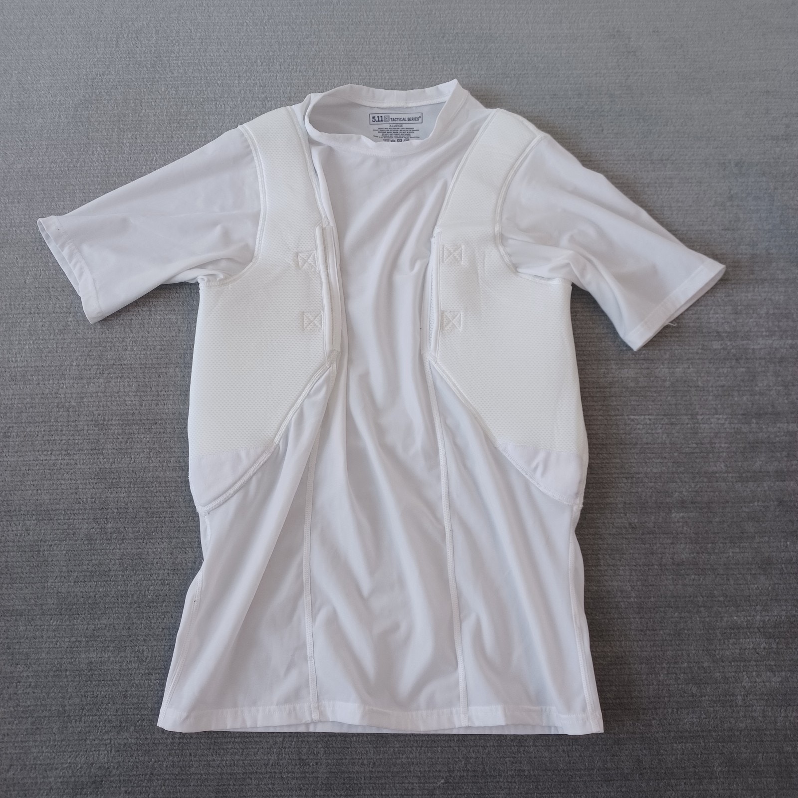 5.11 Tactical Shirt Mens Xl White Concealed Carry Cams Short Sleeve Baselayer